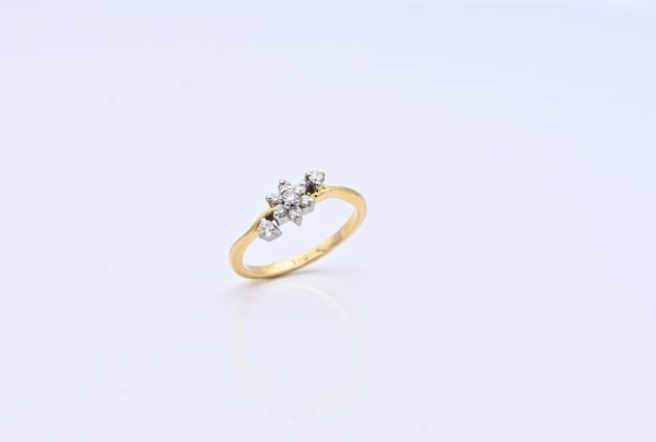 Bewitching Diamond Ring